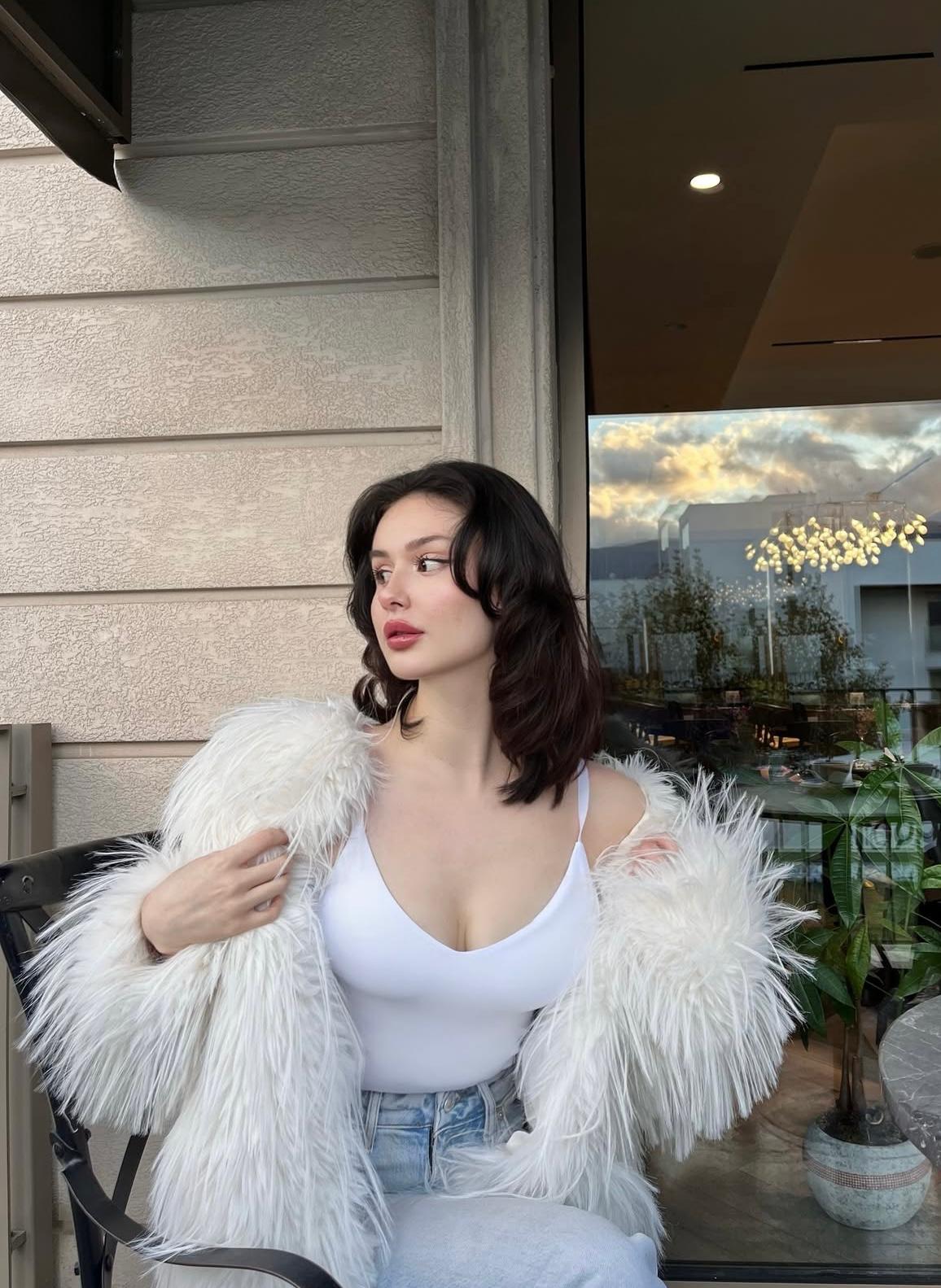 Esvetoğlu Güzel Ruhlu Kadın Bayan Escort Serap