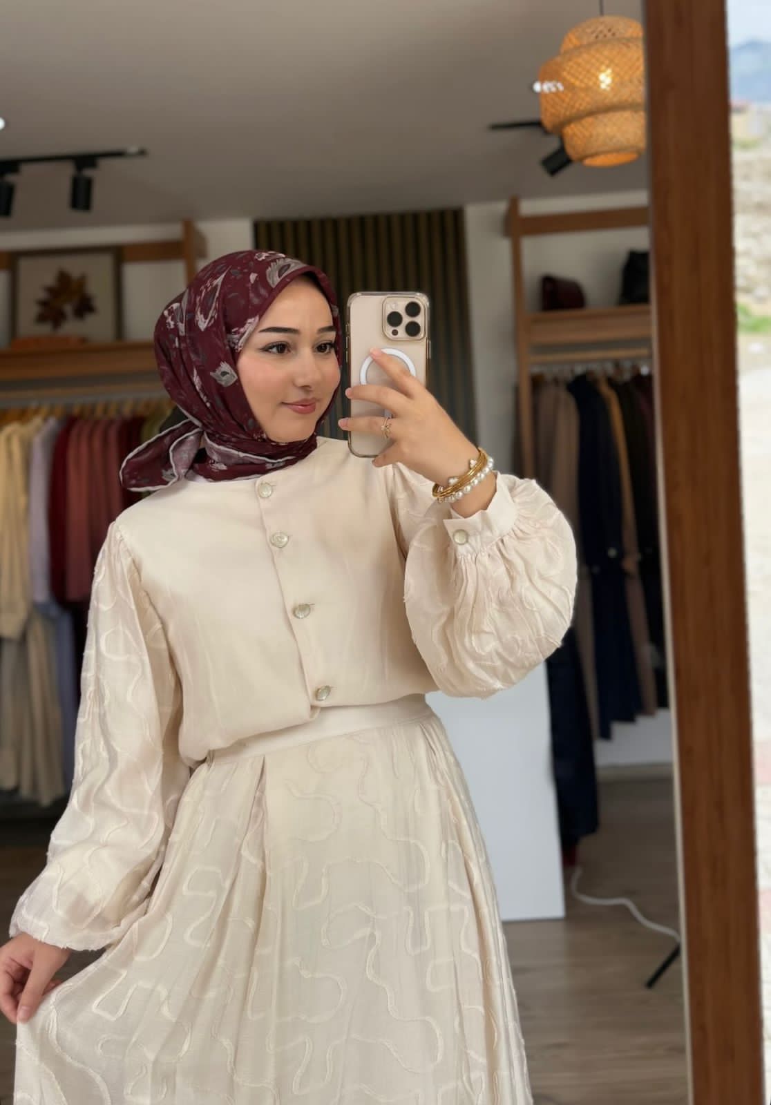 Ağılmus Tutkulu Kadın Escort Melek