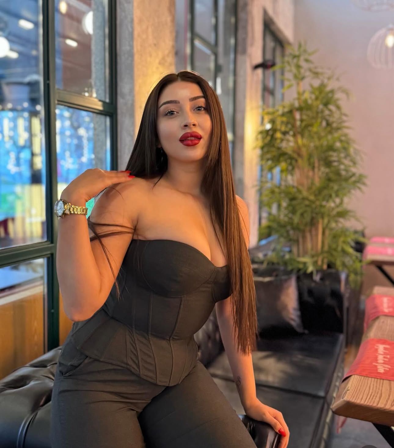 Kargalı Kesinlikle Özel Kadın Escort Bayan Yeliz